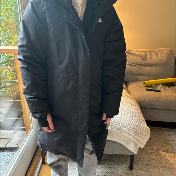 NWT! The North Face Arctic Parka - Girls/Teens age 14-16 size XL. - Picture 11 of 13
